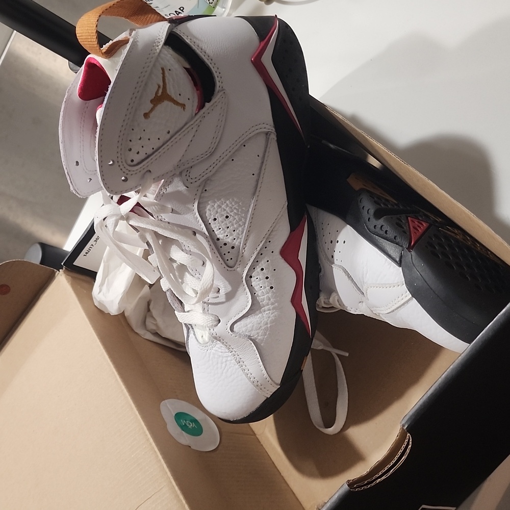 Jordan 7 - Picture 2 of 4